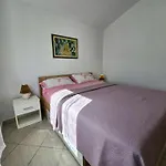 Garden - Two Bedroom *