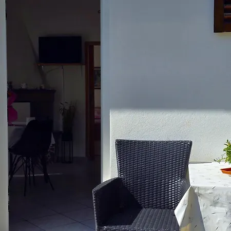 Garden - Two Bedroom * Rovinj